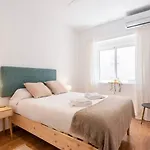 Bokeron Host - Soho Malaga