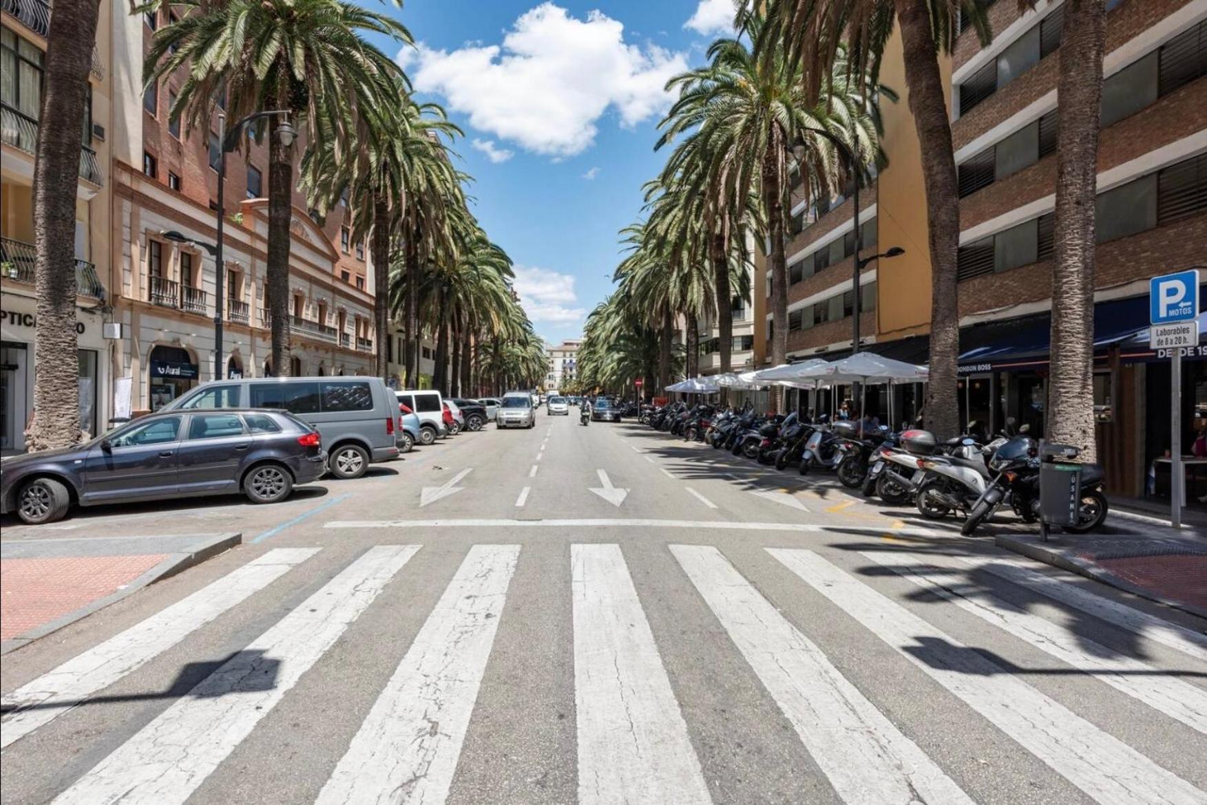 Bokeron Host - Soho Malaga